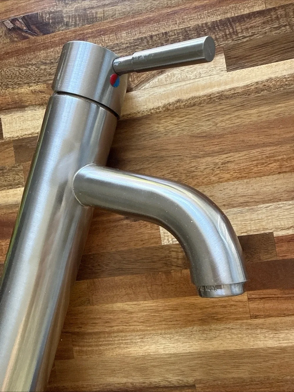 Vessel Sink Single handle Faucet Brushed Nickel bathroom